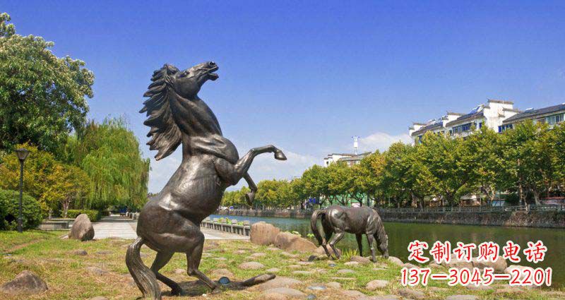 河南公园立马动物铜雕
