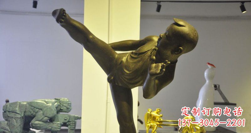 河南公园练功夫的小男孩人物铜雕