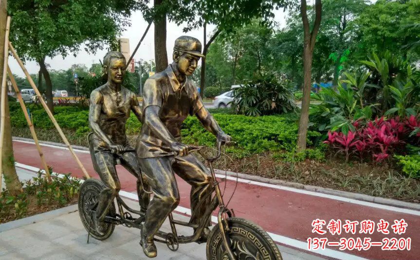 河南集休闲、健身、艺术於一体的自行车雕塑