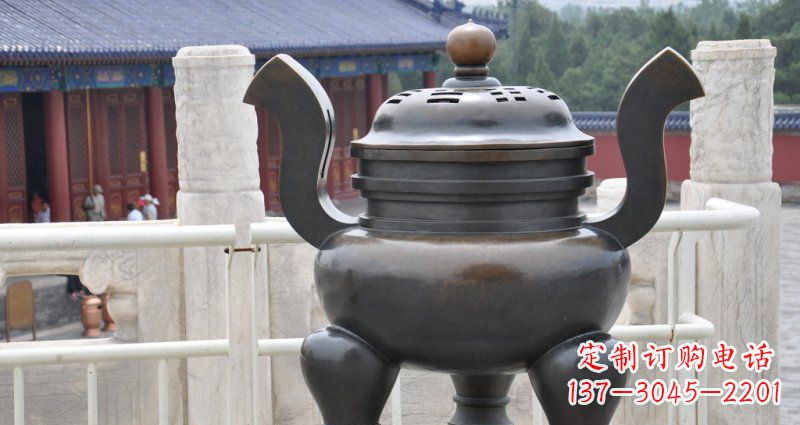 河南高雅香炉铜雕,景观雕塑装置