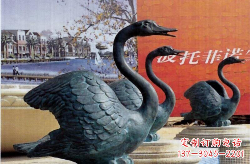 河南真实雅致的天鹅铜雕