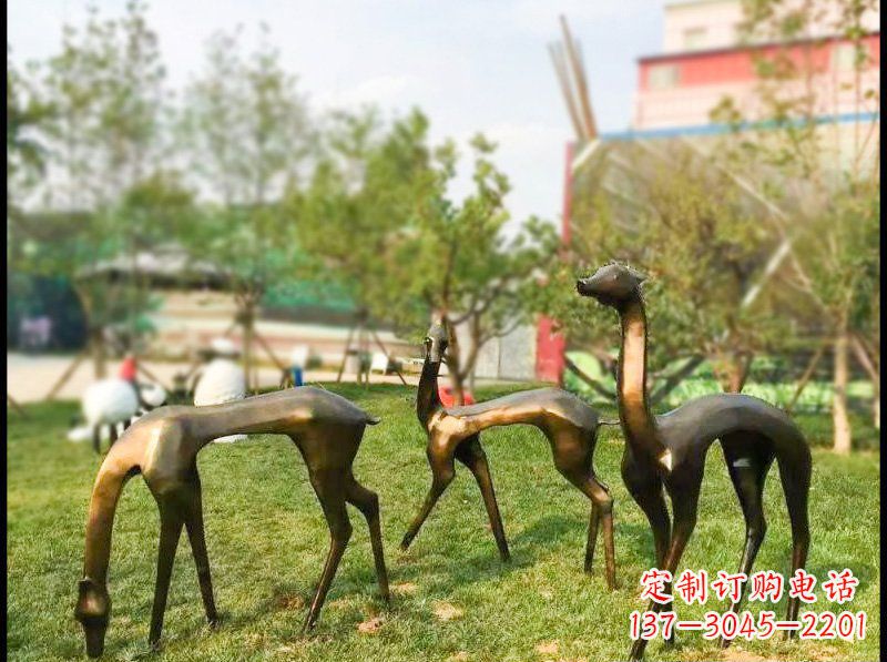 河南艺术欣赏——梅花鹿雕塑