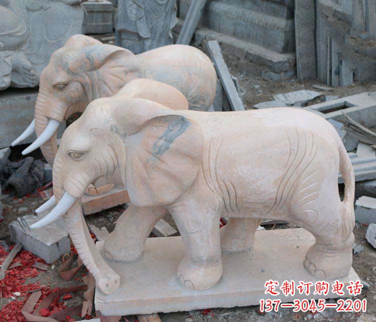 河南雕刻出令人感动的那头大象定制公园晚霞红大象动物石雕