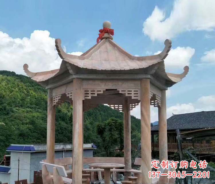 河南公园晚霞红六角石雕凉亭 (10)