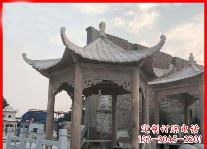 河南公园晚霞红六角石雕凉亭