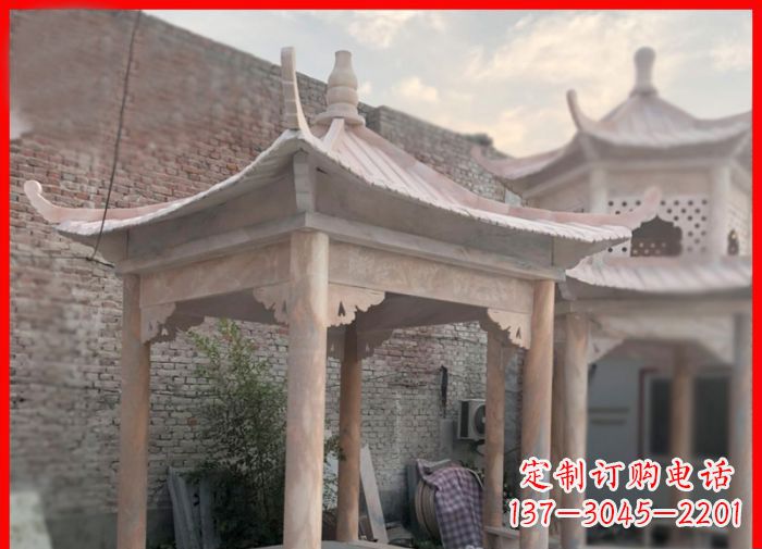 河南公园晚霞红四角石雕凉亭 (2)