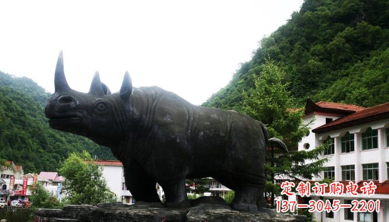 河南艺术犀牛石雕