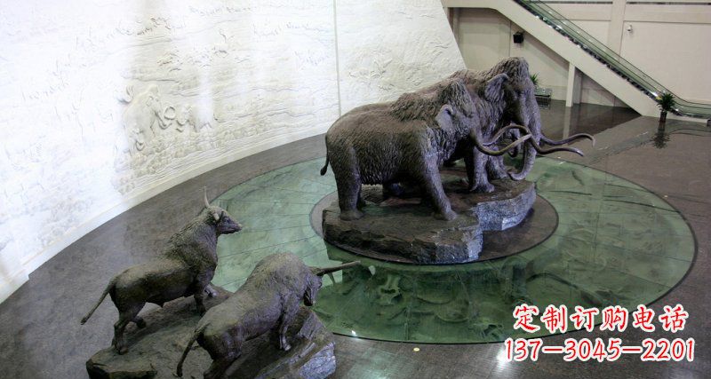 河南公园长毛象动物铜雕 (3)