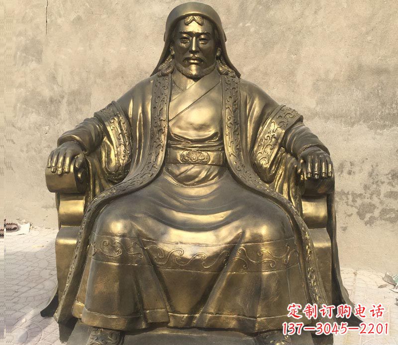 河南展现历史荣光的成吉思汗铜雕