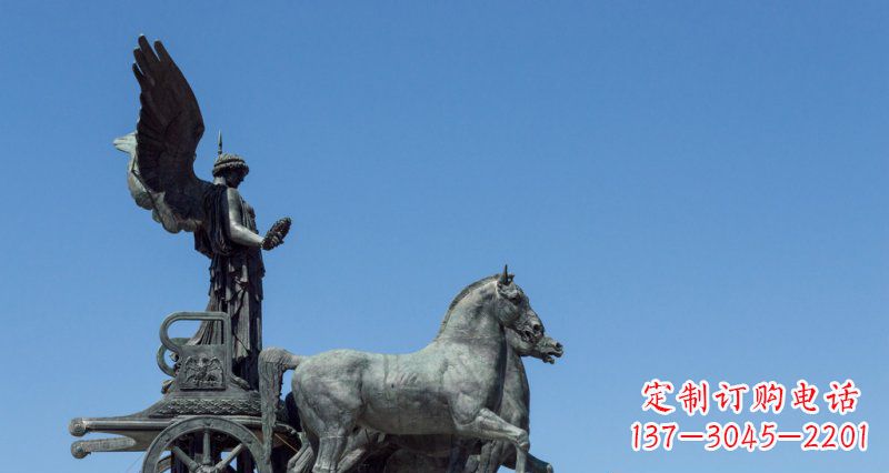 河南广场阿波罗战车景观铜雕