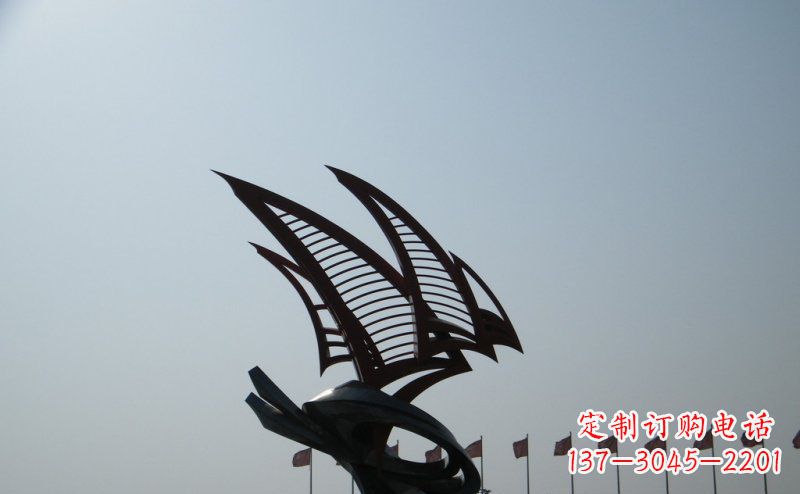 河南不锈钢手工帆船雕塑