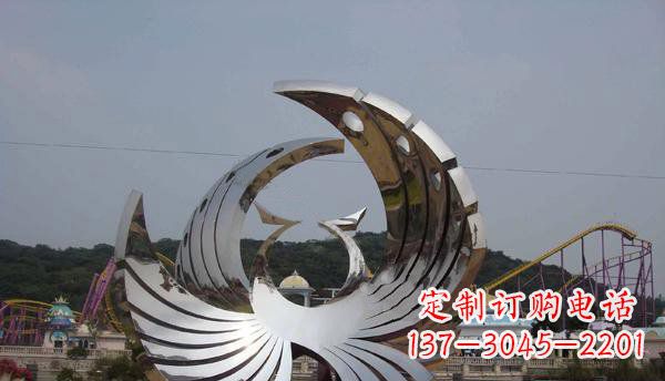 河南中领雕塑:凤凰雕塑,传神精巧