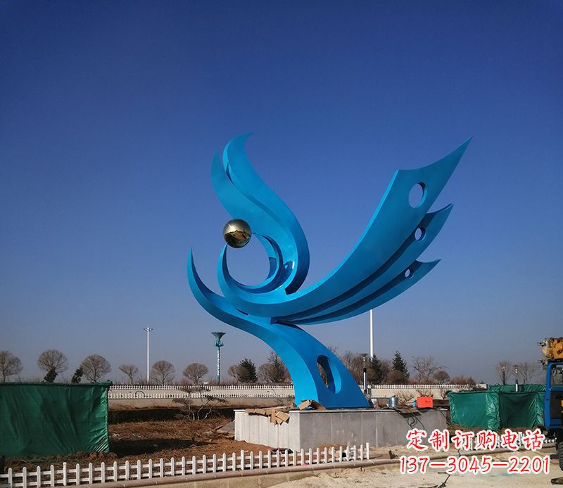 河南广场不锈钢凤凰雕塑
