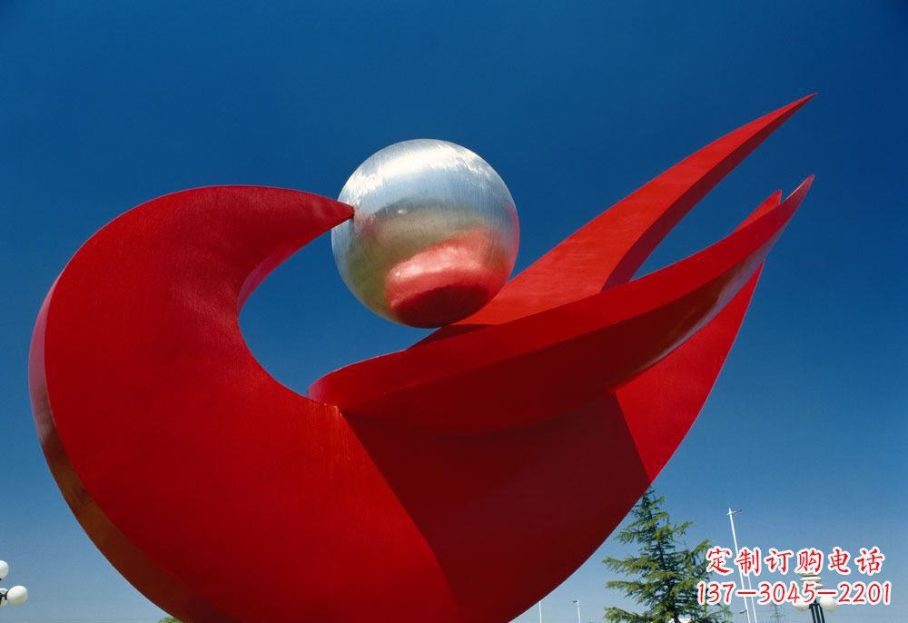河南广场不锈钢和平鸽明珠雕塑