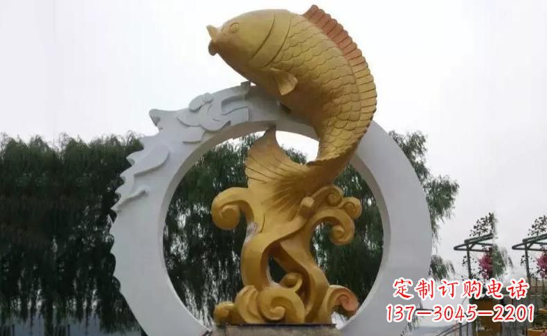 河南令人惊叹的不锈钢金龙鱼雕塑