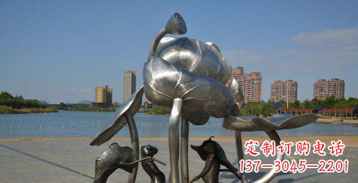 河南精美不锈钢莲蓬雕塑