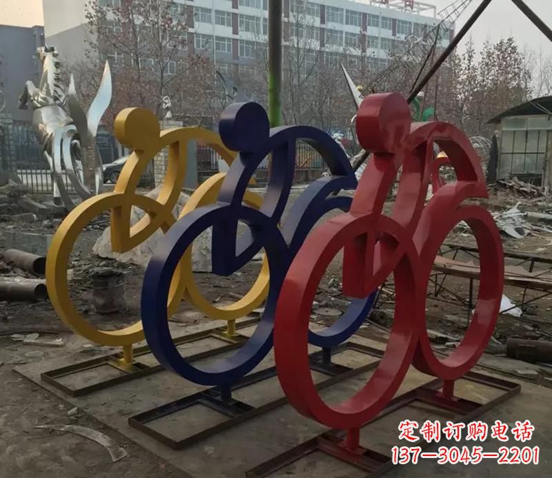 河南中领雕塑推出的自行车雕塑是一件别具一格的…