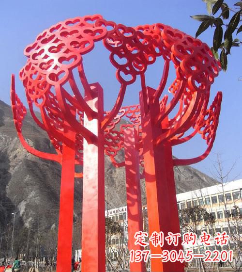 河南广场不锈钢心形树叶大树雕塑