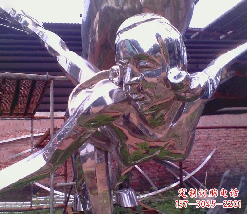 河南彰显经典风采的不锈钢运动员雕塑