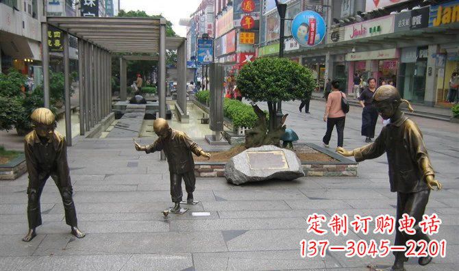 河南中领雕塑:陀螺小品人物铜雕