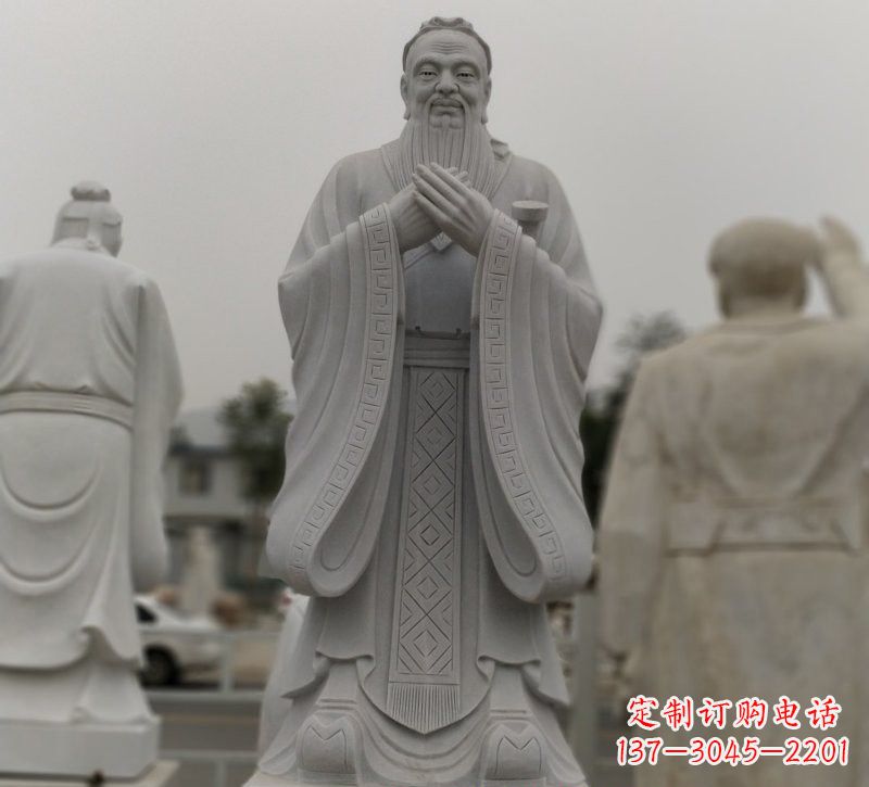 河南广场大理石孔子石雕