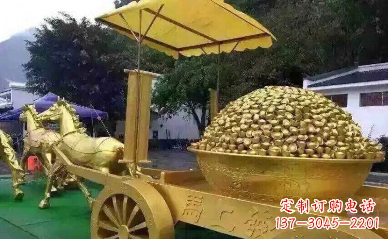 河南中领雕塑:精美的玻璃钢马雕塑