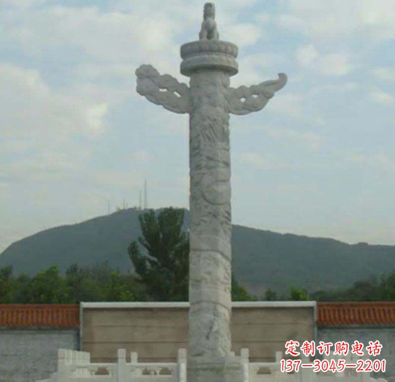河南广场华表石雕