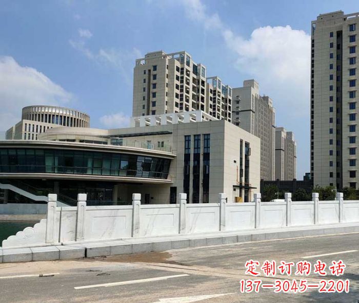 河南广场景观大理石栏板雕塑