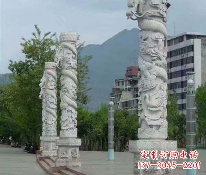 河南定制精美的盘龙柱石雕