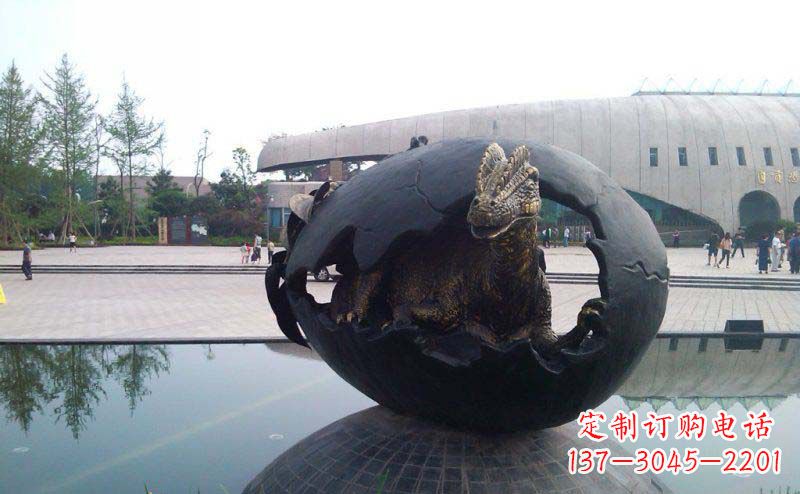 河南中领雕塑:恐龙雕塑,带来超真实的古生物体验