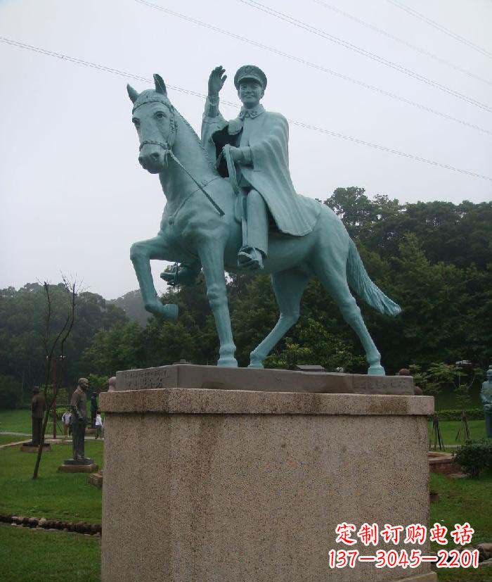 河南解放军景观铜雕骑马雕塑