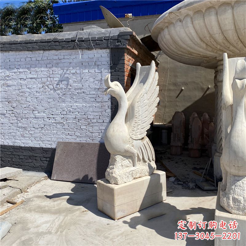 河南中领雕塑艺术精致天鹅雕塑