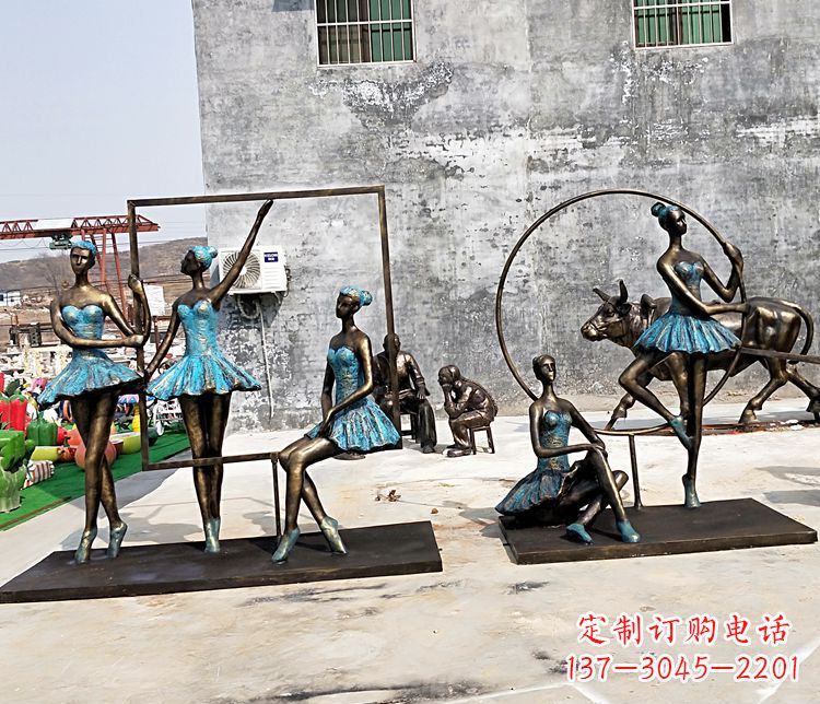 河南领雕塑-精美女性铜雕塑