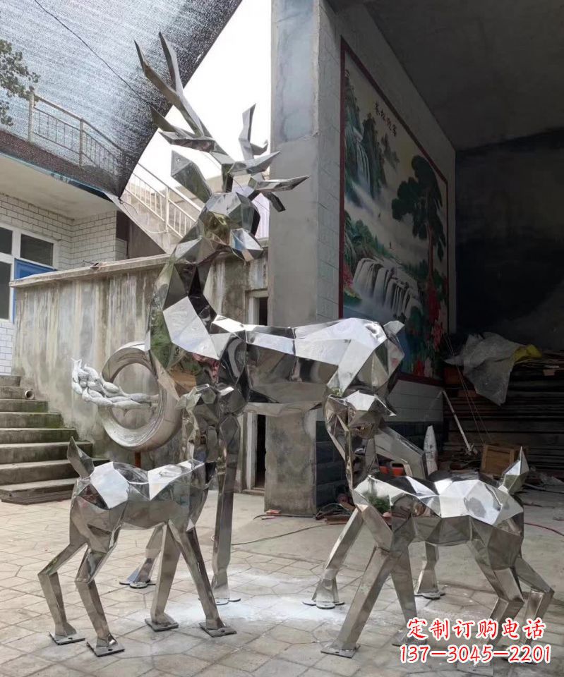 河南广场造型动物鹿不锈钢雕塑