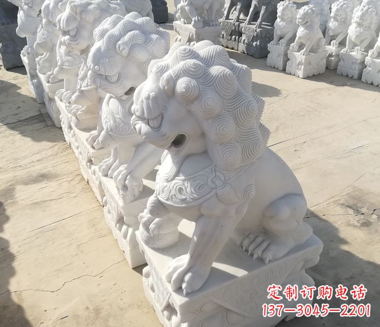 河南汉白玉踩球狮子门口招财镇宅石雕