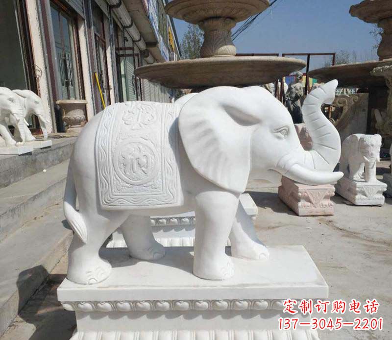 河南汉白玉酒店门口喷水大象