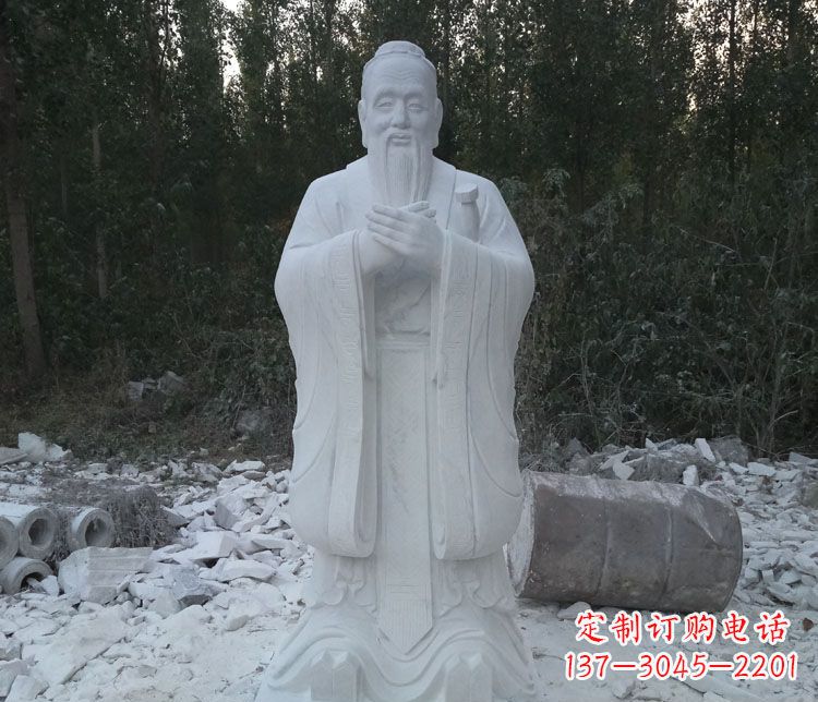 河南传承中国文化的孔子雕塑