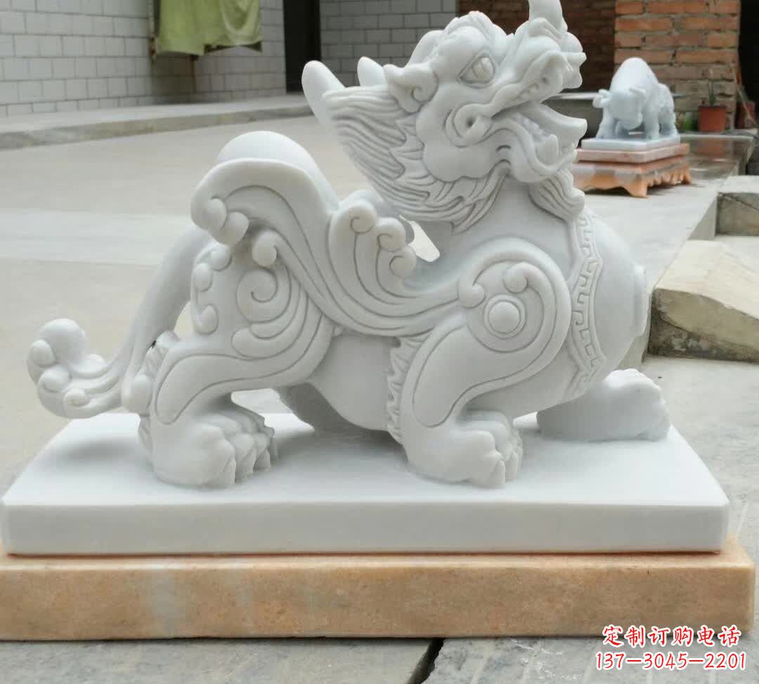 河南精美汉白玉貔貅雕塑