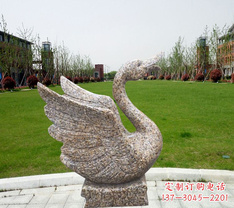 河南中领雕塑推出的浪漫喷水天鹅雕塑,它是一件…