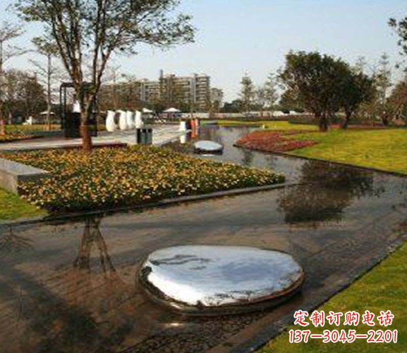 河南中领雕塑设计水滴雕塑