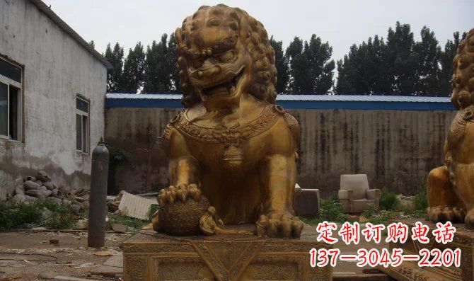 河南黄铜踩球故宫狮子铜雕