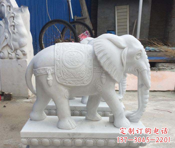 河南精美大象雕塑,门口装点新灵感
