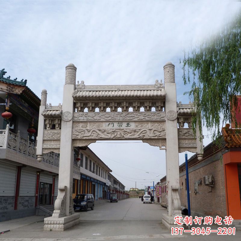 河南精美的汉白玉门石牌坊雕塑