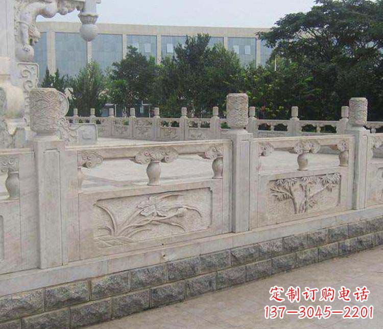 河南中领雕塑:精美石材栏板雕塑