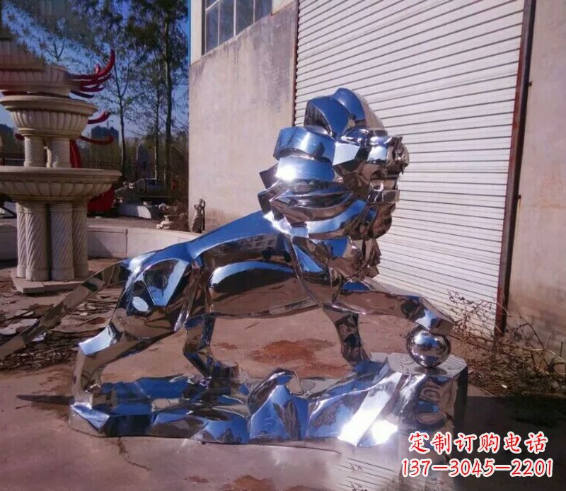 河南中领雕塑推出的不锈钢狮子雕塑,极具艺术价…