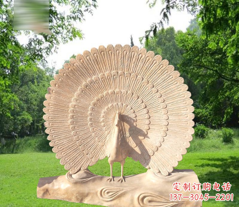 河南欣赏孔雀美感的石雕公园雕塑