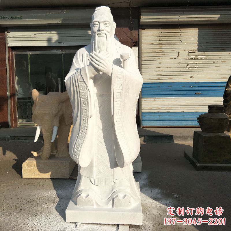 河南孔子浮雕像