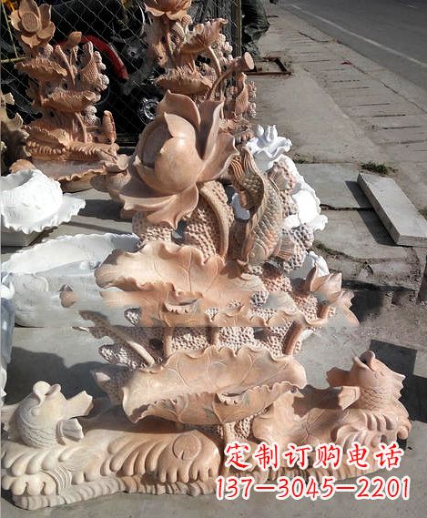河南莲花年年有余石雕景观