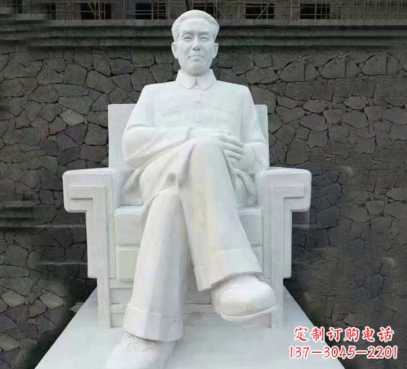 河南刘少奇伟人坐像石雕