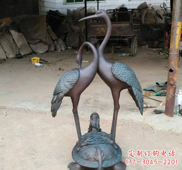 河南龙龟仙鹤铜雕——传承传统,增添福气
